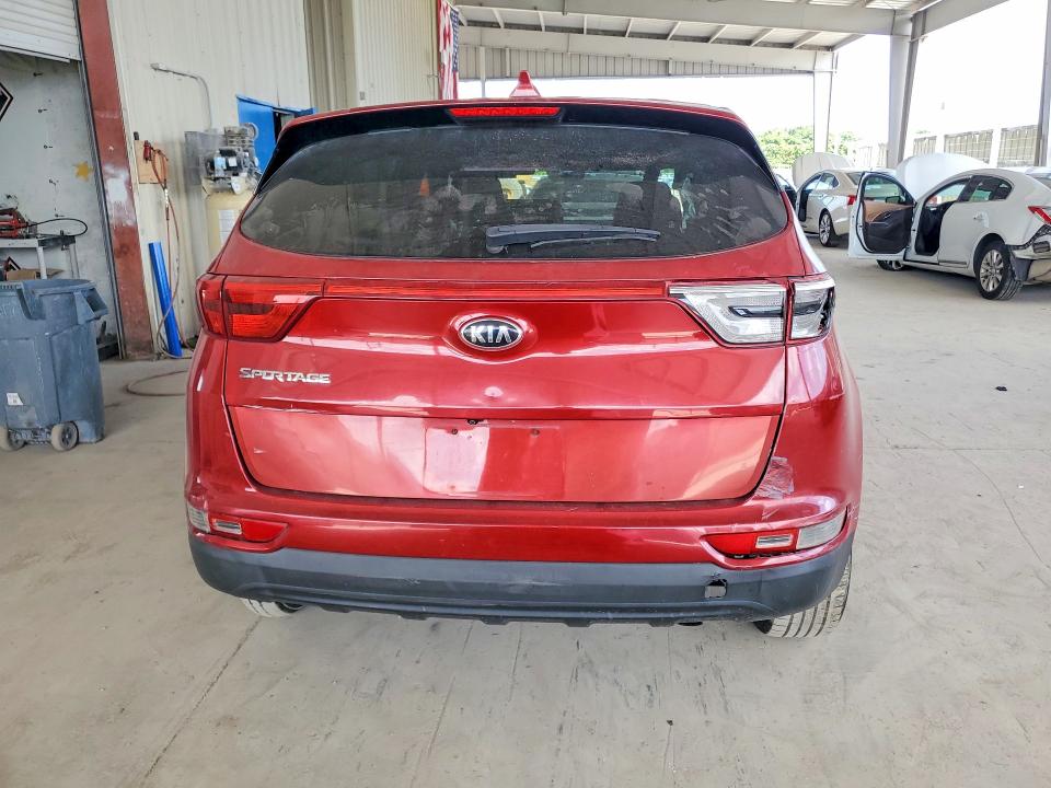 Продаж на аукціоні авто 2018 Kia Sportage, vin: KNDPMCAC4J7315423, номер лоту: 60377346