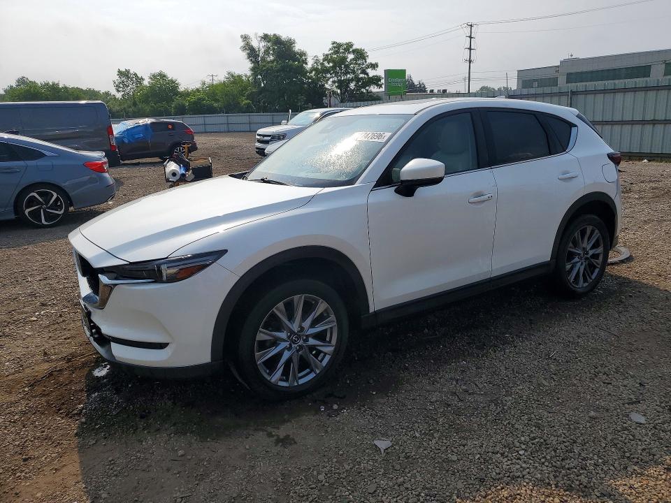 61747696 :رقم المزاد ، JM3KFBDM6M1463543 vin ، 2021 Mazda Cx-5 مزاد بيع