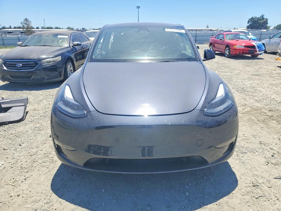 60656596 :رقم المزاد ، 7SAYGDED9RF118244 vin ، 2024 Tesla Model Y مزاد بيع