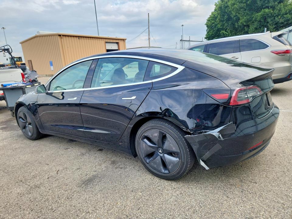 2019 Tesla Model 3 მანქანა იყიდება აუქციონზე, vin: 5YJ3E1EA8KF304638, აუქციონის ნომერი: 61390326