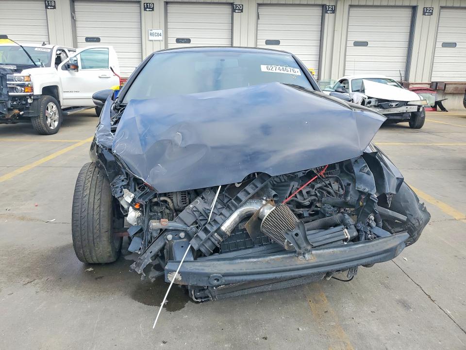 2014 Volkswagen Gti მანქანა იყიდება აუქციონზე, vin: WVWHD7AJ5EW011068, აუქციონის ნომერი: 62744676