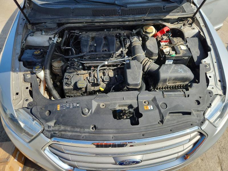 61976366 :رقم المزاد ، 1FAHP2E88GG134075 vin ، 2016 Ford Taurus مزاد بيع