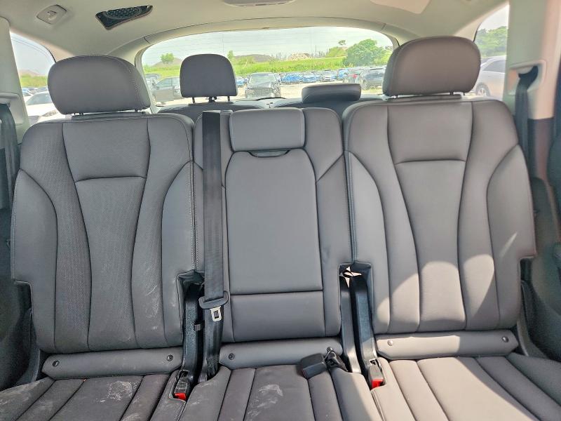 59711906 :رقم المزاد ، WA1LCBF72SD020499 vin ، 2025 Audi Q7 مزاد بيع