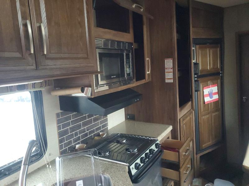 62563076 :رقم المزاد ، 4YDF33026G2504262 vin ، 2016 Keystone Cougar مزاد بيع