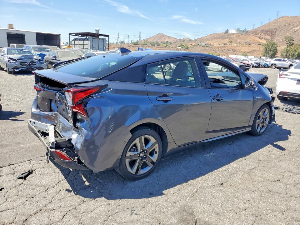 63402136 :رقم المزاد ، JTDKAMFU3N3163626 vin ، 2022 Toyota Prius مزاد بيع