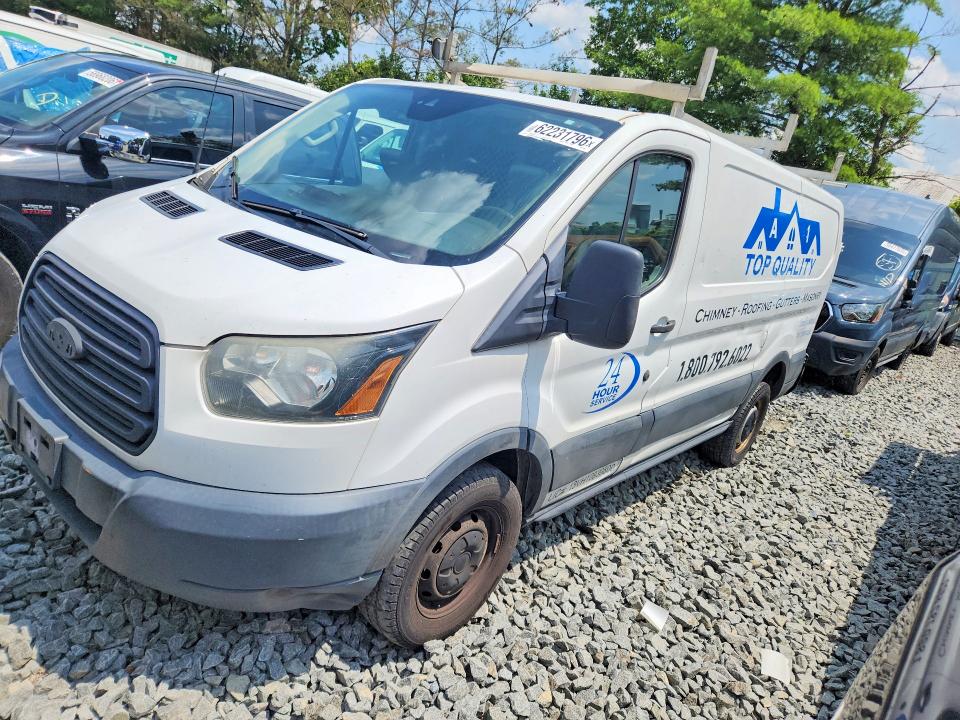 62231796 :رقم المزاد ، 1FTYR1YM9GKA16606 vin ، 2016 Ford Transit مزاد بيع