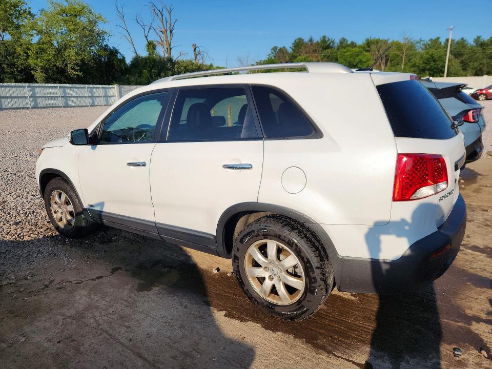 2013 Kia Sorento მანქანა იყიდება აუქციონზე, vin: 5XYKTDA24DG310160, აუქციონის ნომერი: 61721086