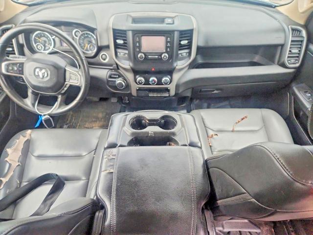 63676066 :رقم المزاد ، 1C6RRECT7KN667421 vin ، 2019 Ram 1500 مزاد بيع