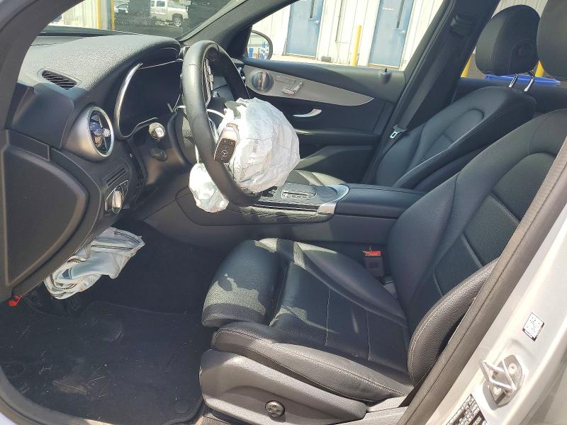 60433406 :رقم المزاد ، W1N0G8DB1LF791381 vin ، 2020 Mercedes-benz Glc مزاد بيع