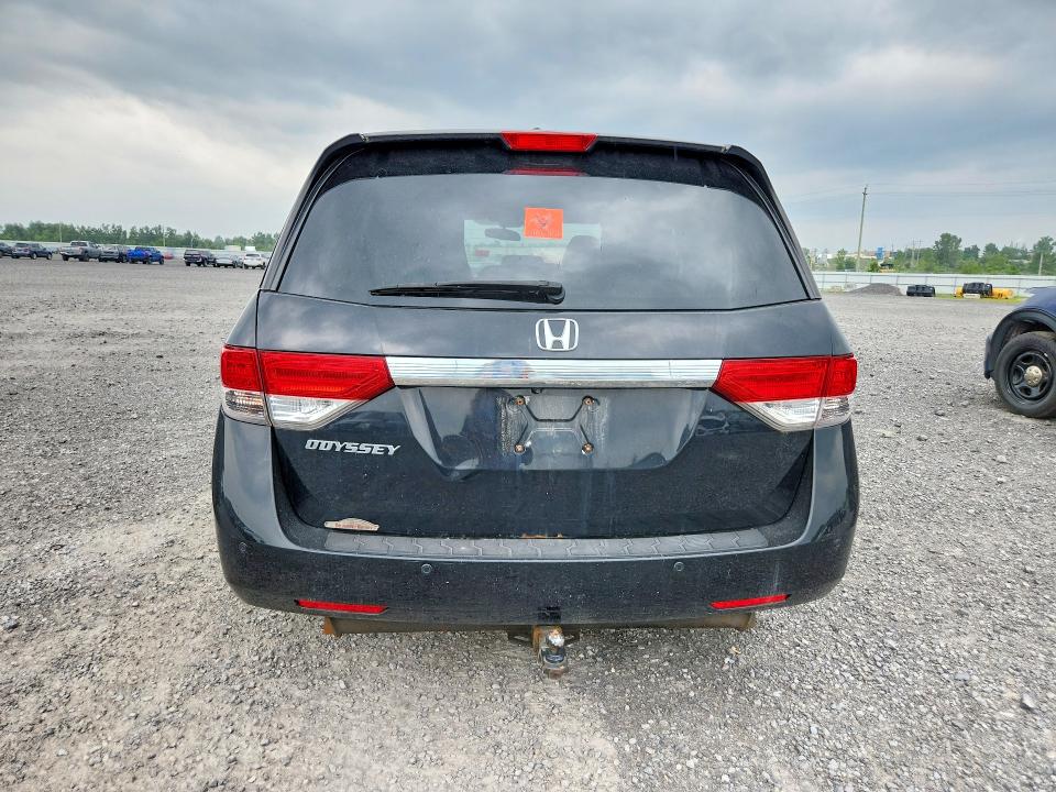 61314536 :رقم المزاد ، 5FNRL5H66FB507368 vin ، 2015 Honda Odyssey مزاد بيع