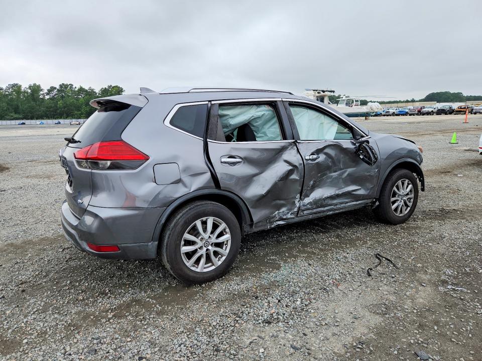 62400166 :رقم المزاد ، KNMAT2MT4HP547075 vin ، 2017 Nissan Rogue مزاد بيع