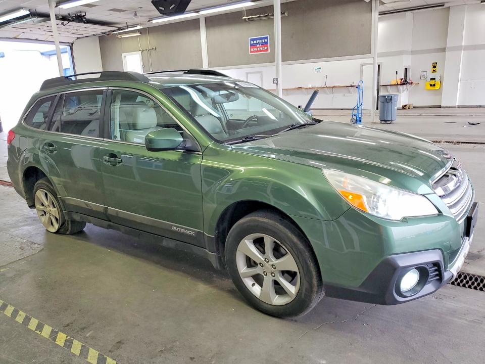 2013 Subaru Outback მანქანა იყიდება აუქციონზე, vin: 4S4BRBKC0D3208140, აუქციონის ნომერი: 61965936