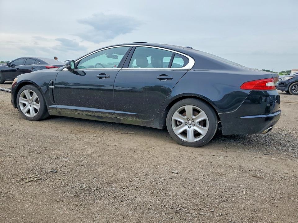 60133606 :رقم المزاد ، SAJXA0FB2BLR99180 vin ، 2011 Jaguar Xf مزاد بيع