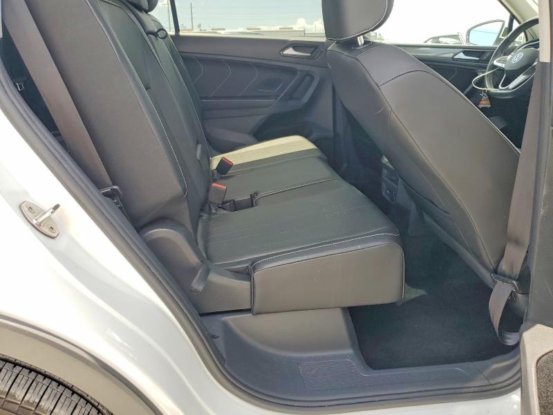 Продажа на аукционе авто 2022 Volkswagen Tiguan, vin: 3VV3B7AX8NM167143, номер лота: 62065016