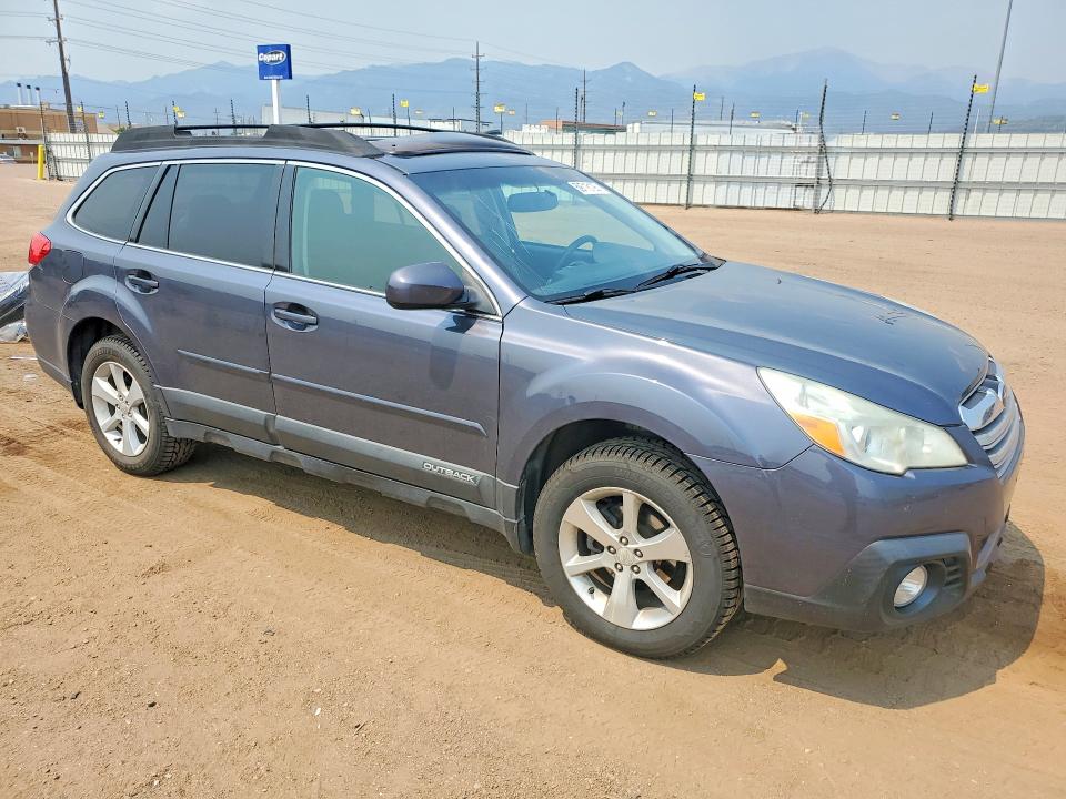 2014 Subaru Outback მანქანა იყიდება აუქციონზე, vin: 4S4BRBECXE3220454, აუქციონის ნომერი: 59716126