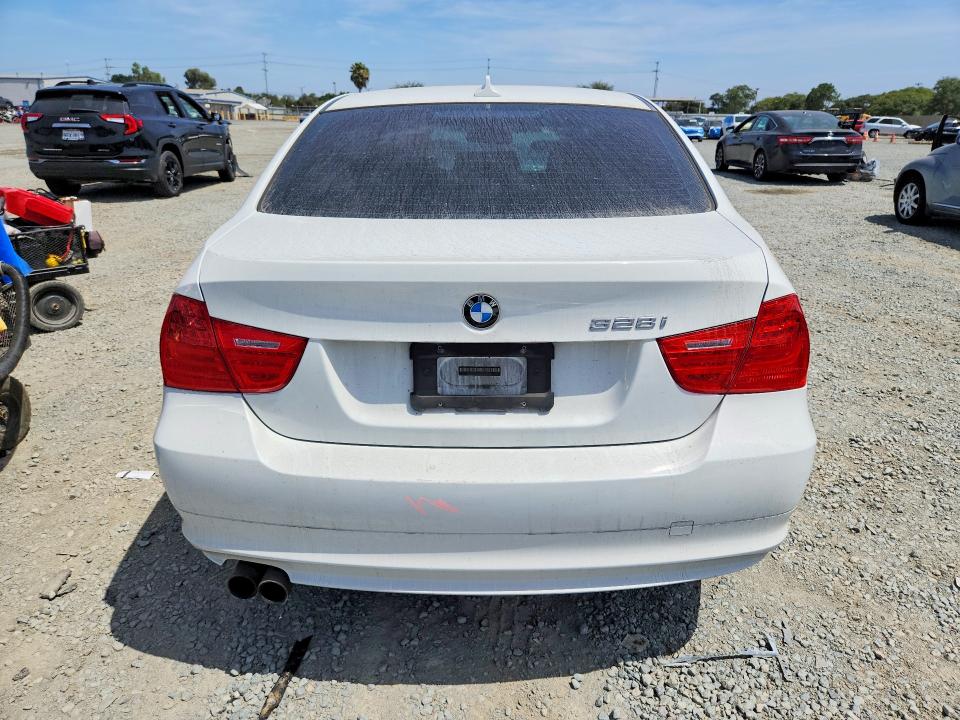Продаж на аукціоні авто 2011 Bmw 328, vin: WBAPH5G53BNM82262, номер лоту: 60895226