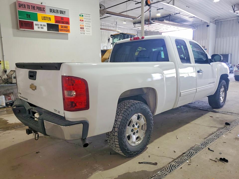 2011 Chevrolet Silverado მანქანა იყიდება აუქციონზე, vin: 1GCRKSE39BZ416479, აუქციონის ნომერი: 62058746