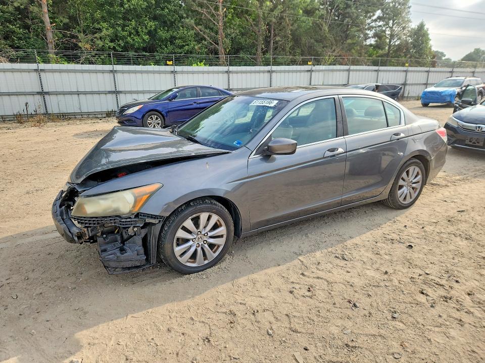 Продажа на аукционе авто 2011 Honda Accord, vin: 1HGCP2F82BA079090, номер лота: 61155186