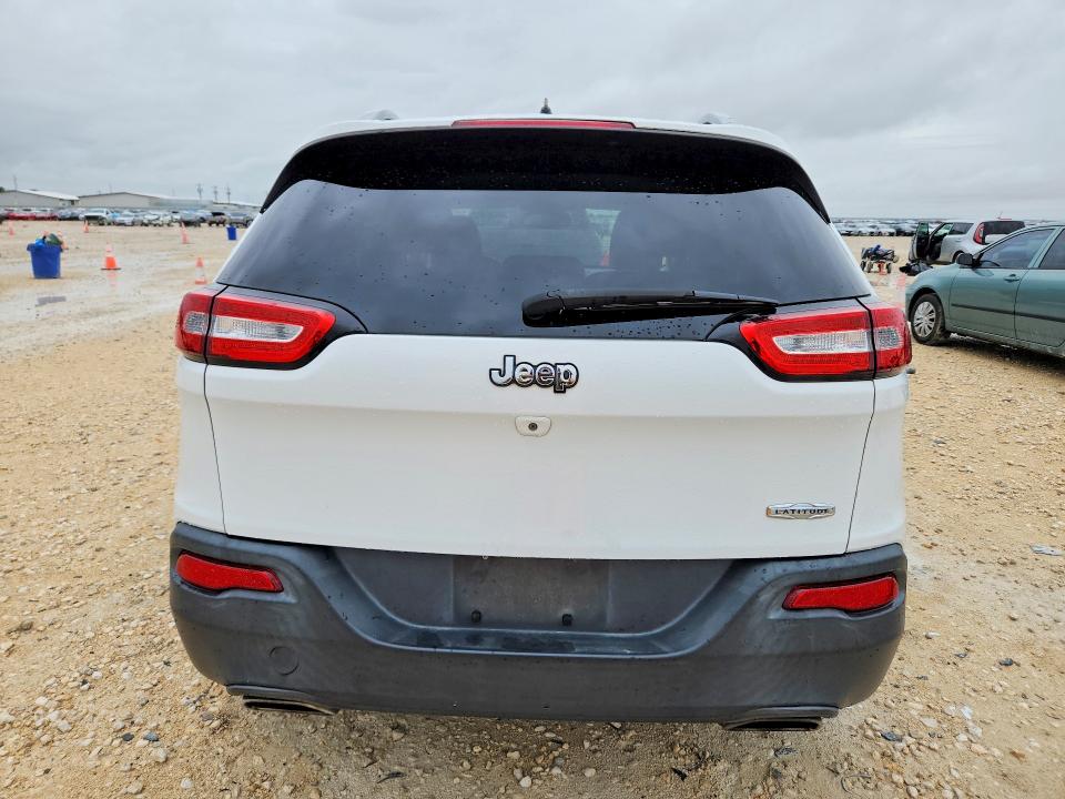 60994696 :رقم المزاد ، 1C4PJLCS8FW612141 vin ، 2015 Jeep Cherokee مزاد بيع