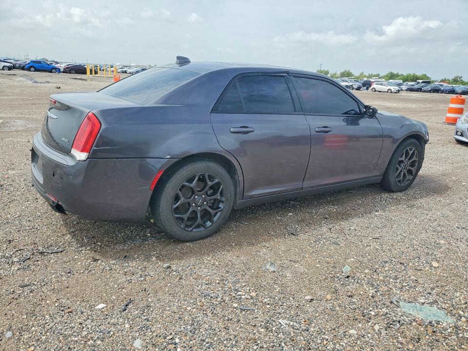 Продажа на аукционе авто 2018 Chrysler 300, vin: 2C3CCAGG9JH256362, номер лота: 61375176