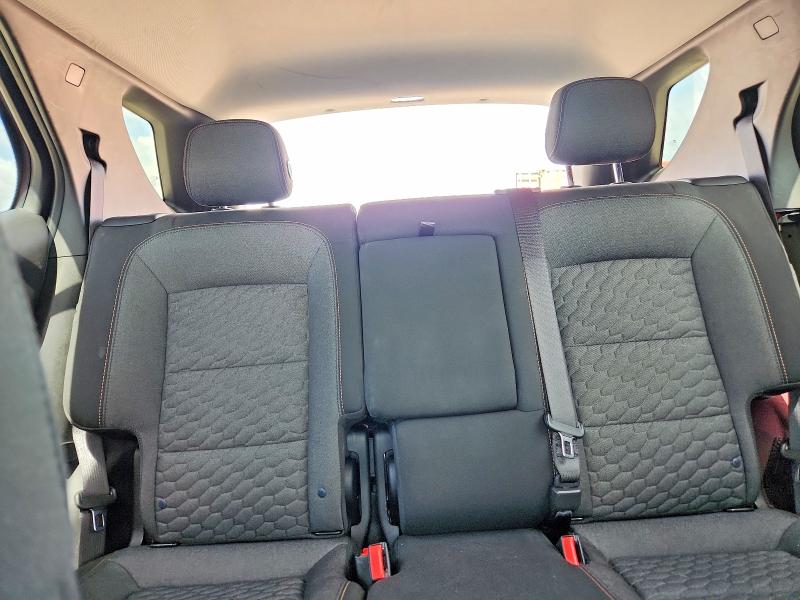 59668666 :رقم المزاد ، 2GNAXJEV0J6334670 vin ، 2018 Chevrolet Equinox مزاد بيع