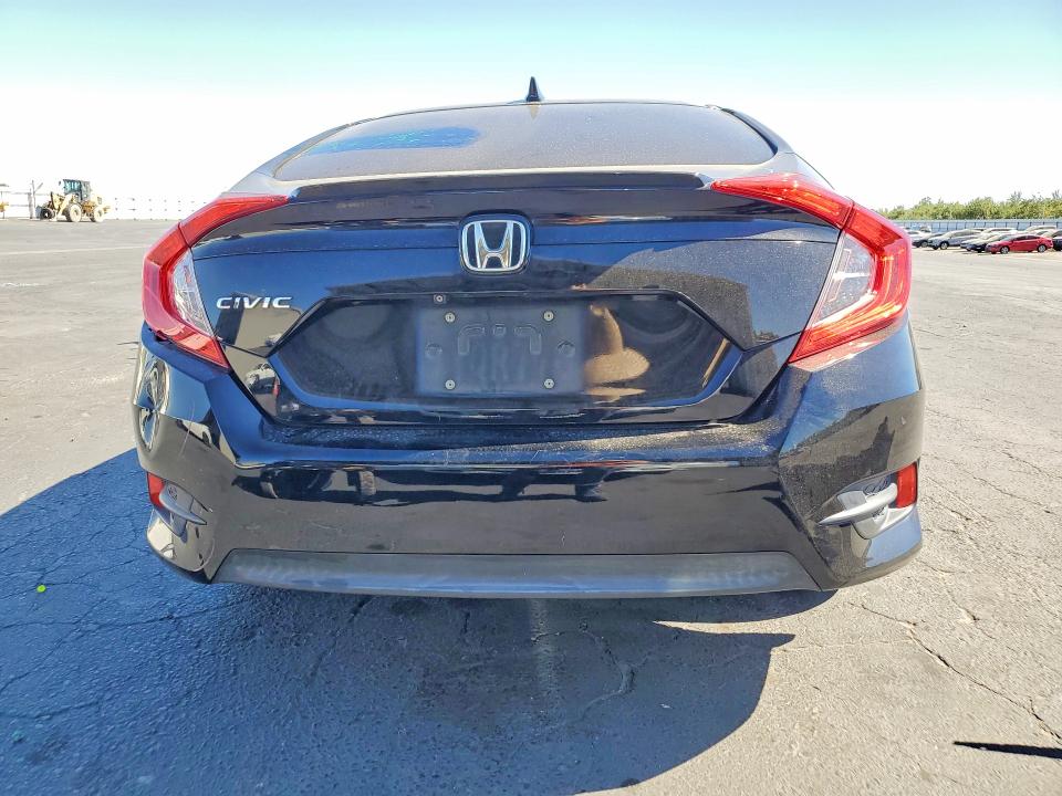 Aukcja sprzedaży 2017 Honda Civic, vin: 2HGFC1F73HH639459, numer aukcji: 62832946