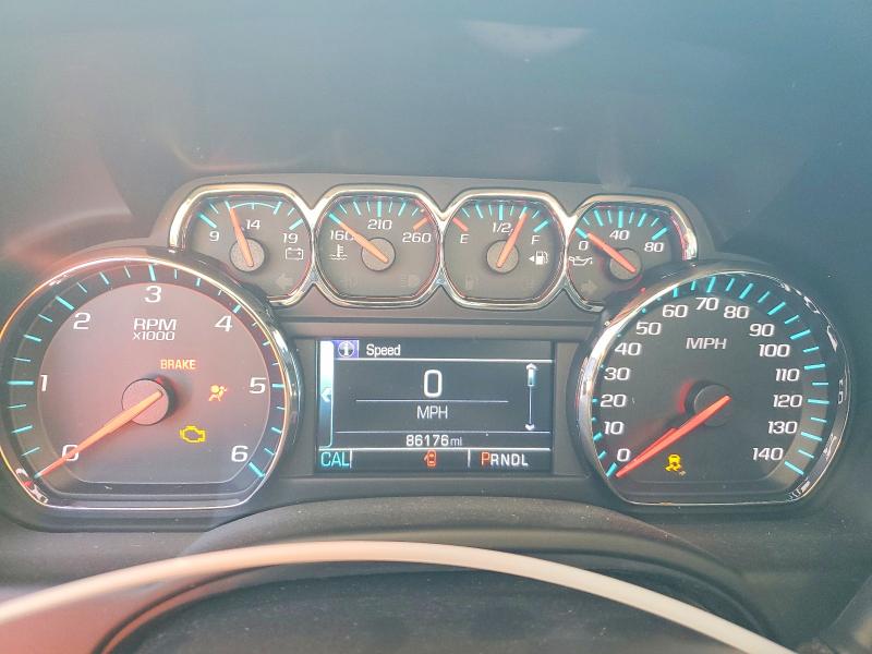 58515126 :رقم المزاد ، 1GNSKAKC8JR354580 vin ، 2018 Chevrolet Tahoe مزاد بيع