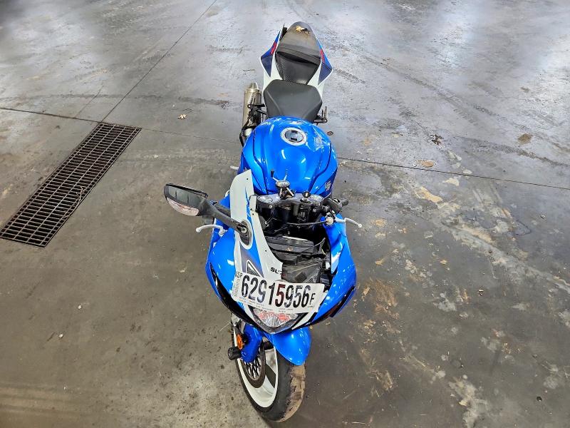 62915956 :رقم المزاد ، JS1GN7FA1B2101767 vin ، 2011 Suzuki Gsx-r600 مزاد بيع