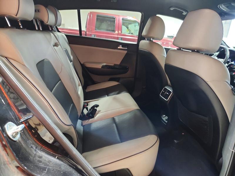 62079066 :رقم المزاد ، KNDPNCAC9J7441855 vin ، 2018 Kia Sportage مزاد بيع