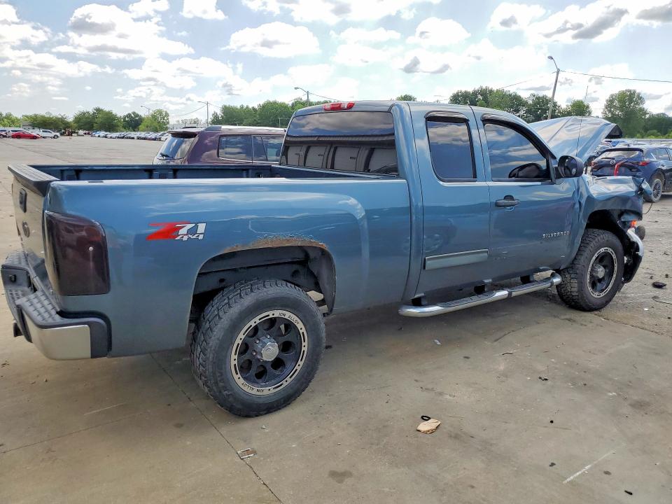 62968436 :رقم المزاد ، 1GCRKSE37BZ231024 vin ، 2011 Chevrolet Silverado مزاد بيع