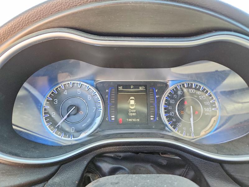 2015 Chrysler 200 მანქანა იყიდება აუქციონზე, vin: 1C3CCCAB6FN574513, აუქციონის ნომერი: 61564326