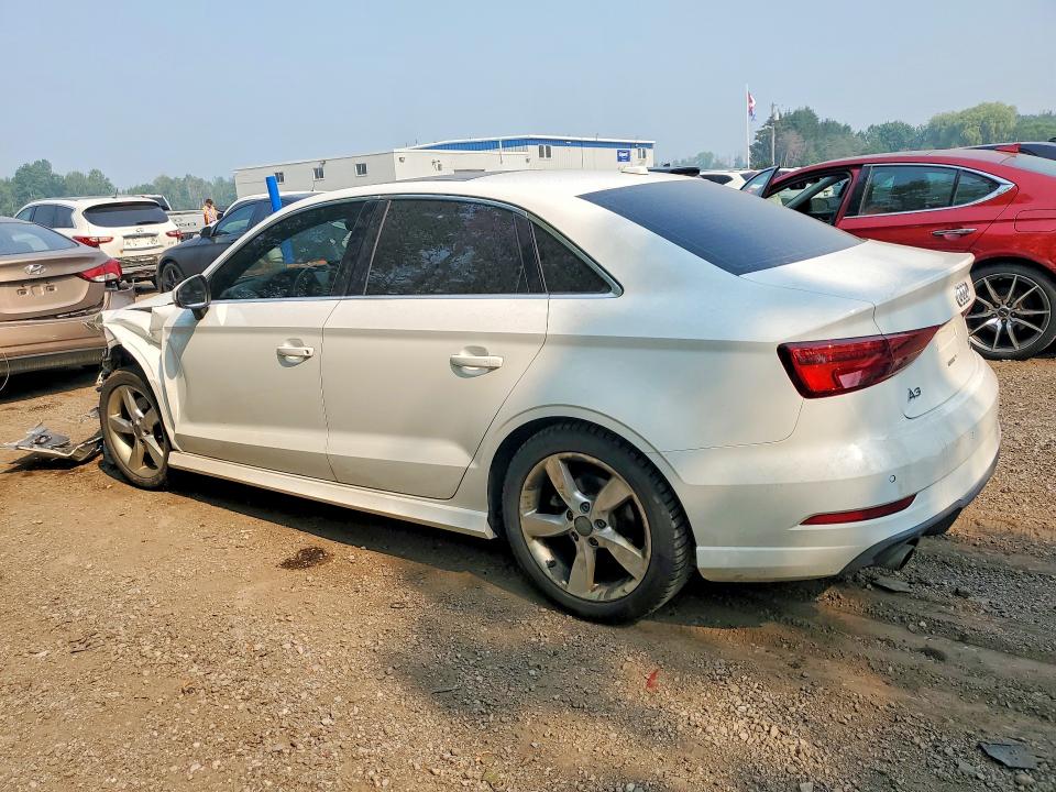 Продаж на аукціоні авто 2018 Audi A3, vin: WAUK8GFF1J1036701, номер лоту: 61024496