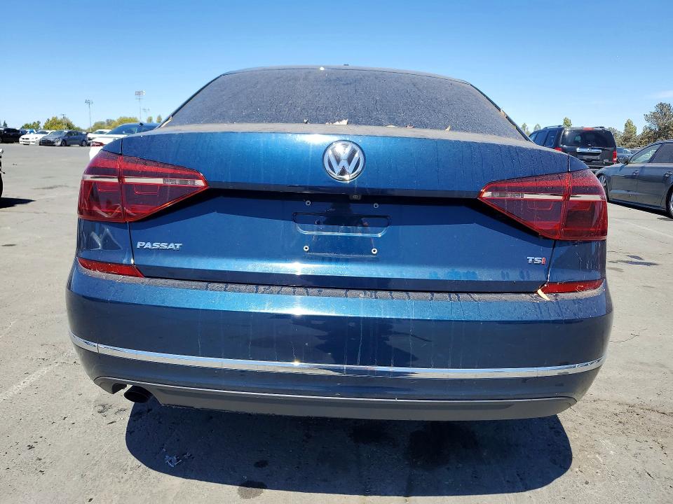 Aukcja sprzedaży 2018 Volkswagen Passat, vin: 1VWAA7A33JC008836, numer aukcji: 62617806