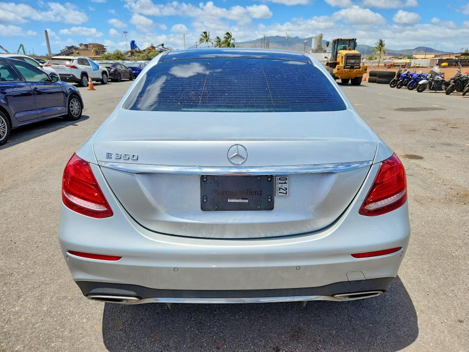 61775016 :رقم المزاد ، WDDZF8DBXLA717588 vin ، 2020 Mercedes-benz E مزاد بيع