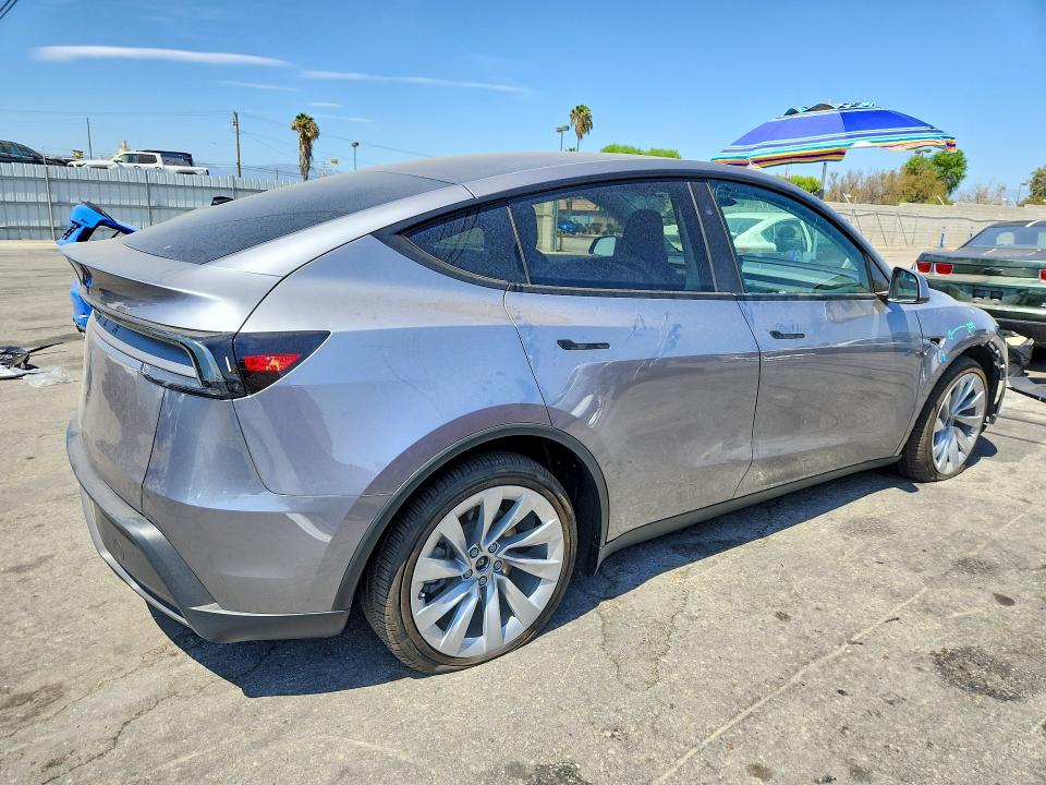 2026 Tesla Model Y მანქანა იყიდება აუქციონზე, vin: 7SAYGDED1TF445079, აუქციონის ნომერი: 62706336
