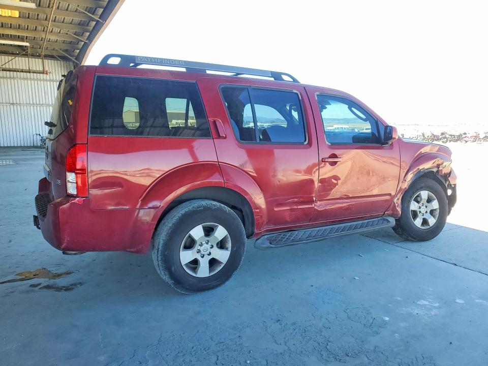 2005 Nissan Pathfinder მანქანა იყიდება აუქციონზე, vin: 5N1AR18W85C716736, აუქციონის ნომერი: 62116486