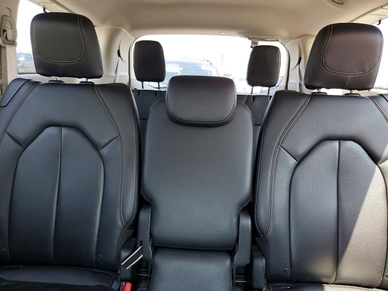 60713416 :رقم المزاد ، 2C4RC1BG4JR269589 vin ، 2018 Chrysler Pacifica مزاد بيع