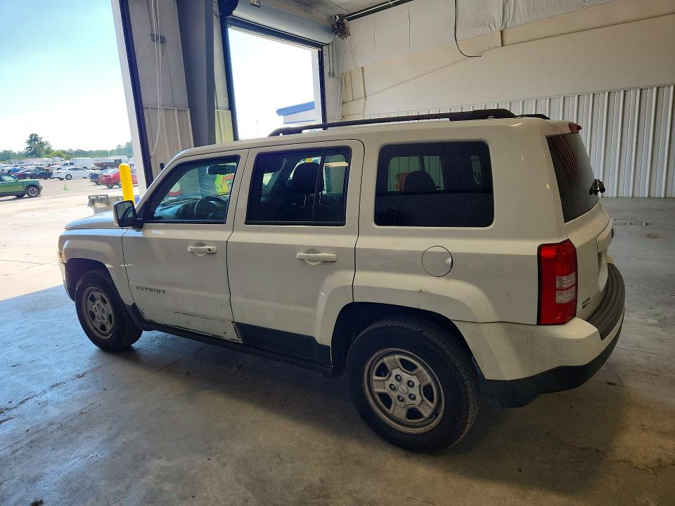 61129506 :رقم المزاد ، 1C4NJPBA2GD743506 vin ، 2016 Jeep Patriot مزاد بيع