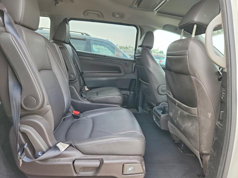 Продажа на аукционе авто 2018 Honda Odyssey, vin: 5FNRL6H66JB510110, номер лота: 59782386
