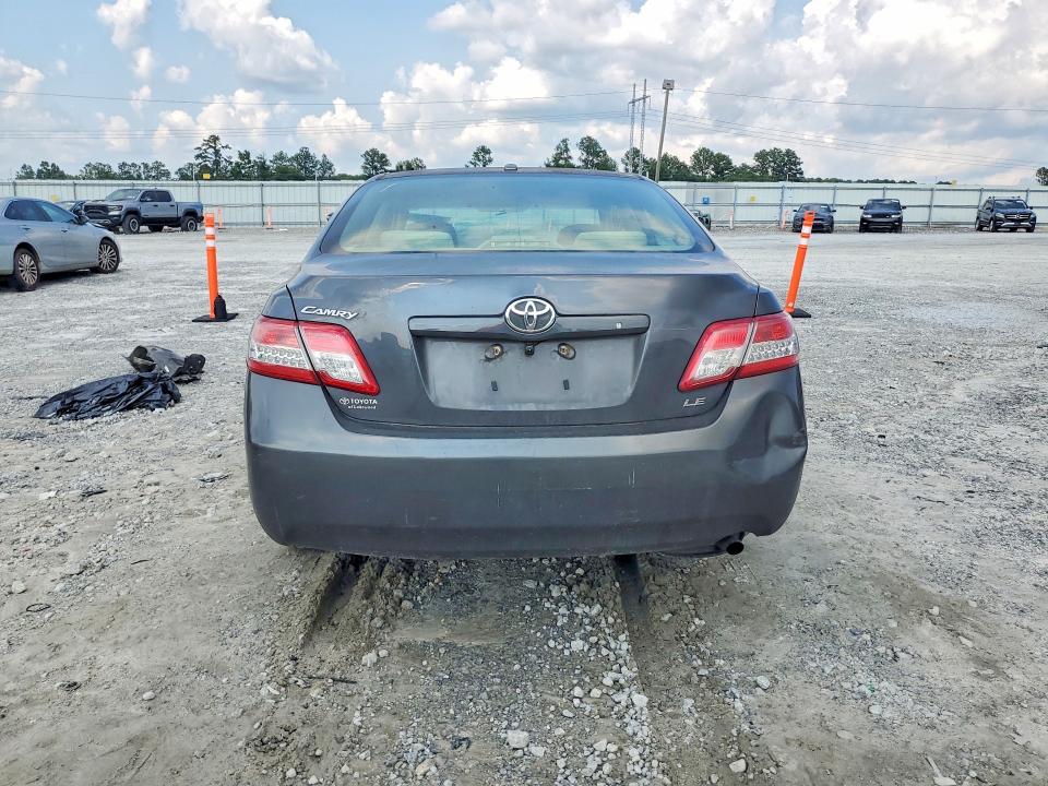 62907456 :رقم المزاد ، 4T1BF3EK9AU567266 vin ، 2010 Toyota Camry مزاد بيع