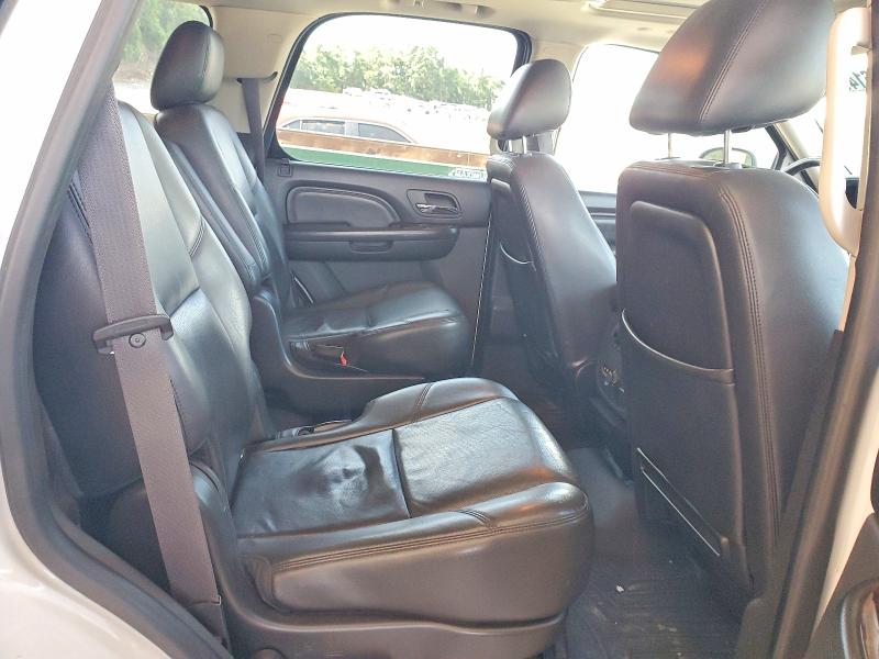 61479566 :رقم المزاد ، 1GKS2EEF0BR392879 vin ، 2011 Gmc Yukon مزاد بيع
