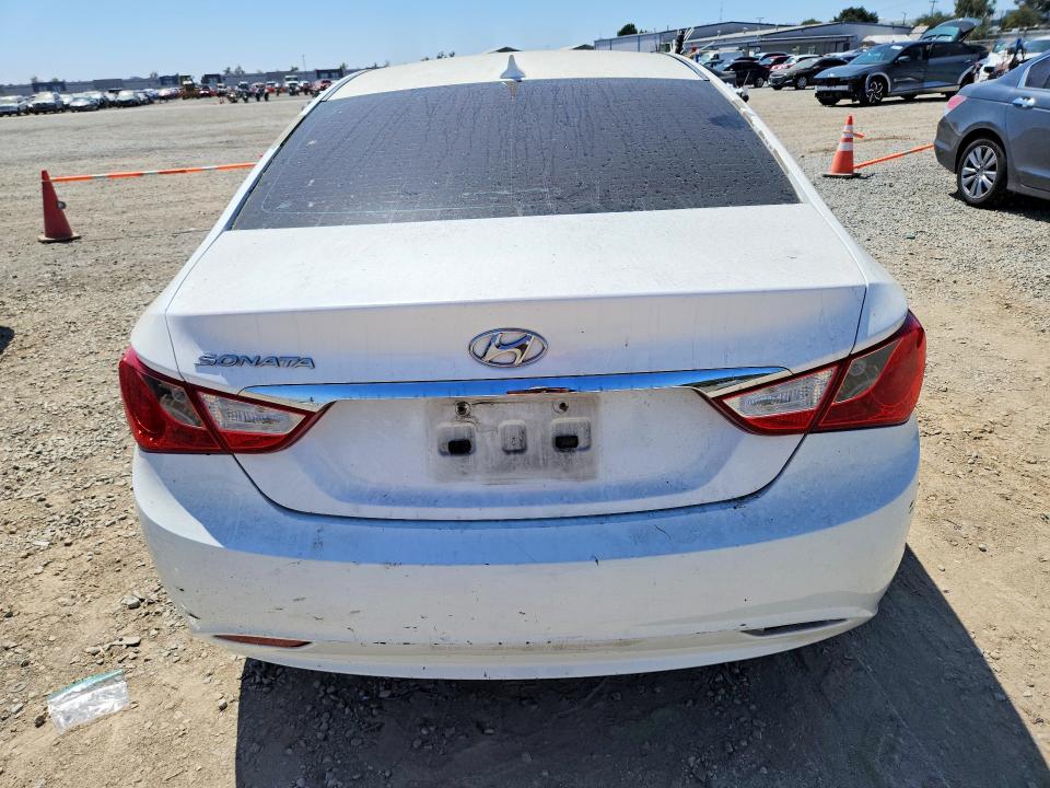 61344926 :رقم المزاد ، 5NPEB4AC5DH710472 vin ، 2013 Hyundai Sonata مزاد بيع