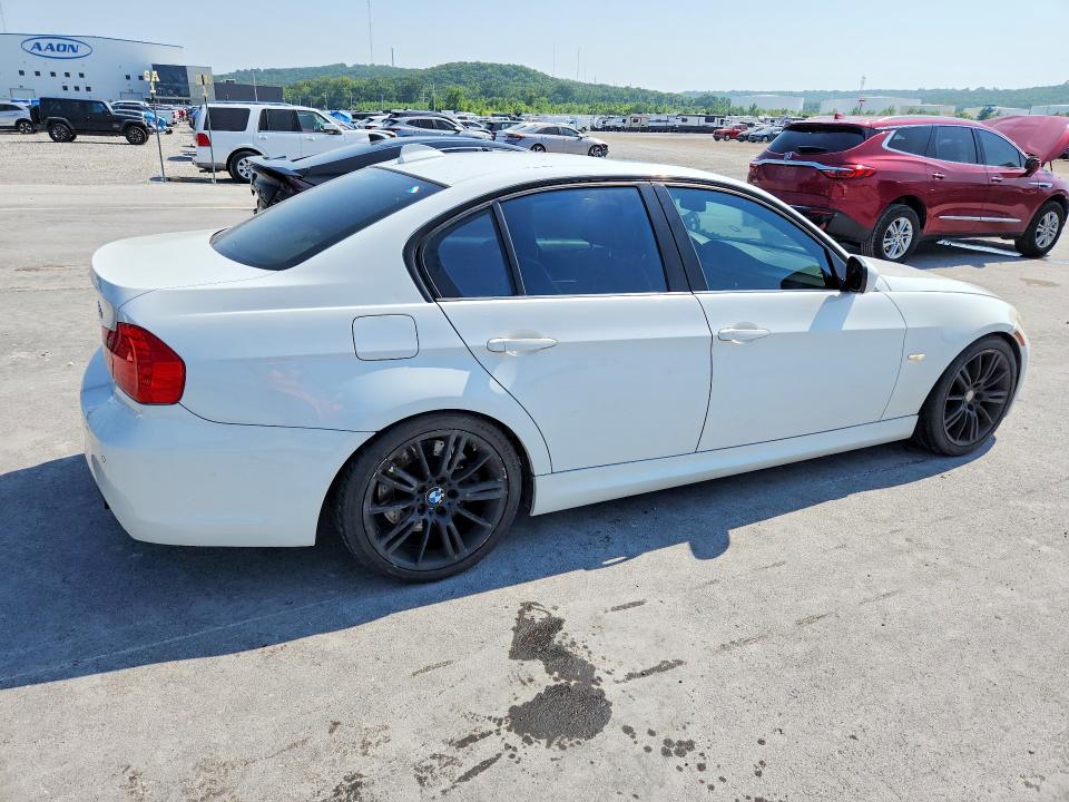 61418526 :رقم المزاد ، WBAPN7C51BA780536 vin ، 2011 Bmw 335 مزاد بيع