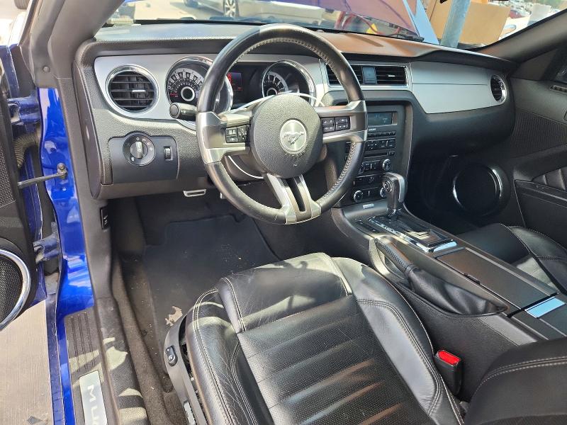 60859926 :رقم المزاد ، 1ZVBP8AM0D5251191 vin ، 2013 Ford Mustang مزاد بيع