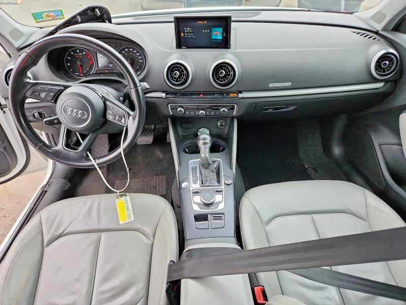 Aukcja sprzedaży 2017 Audi A3, vin: WAUAUGFFXH1028324, numer aukcji: 61516596