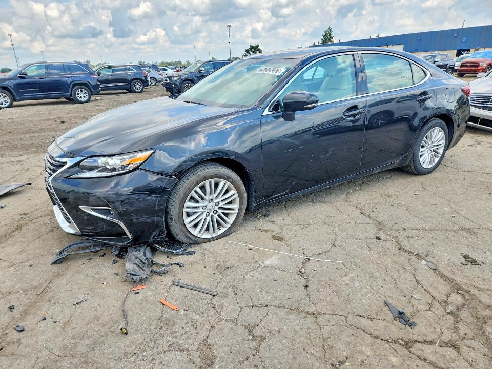 60504996 :رقم المزاد ، 58ABK1GG4GU011649 vin ، 2016 Lexus Es مزاد بيع