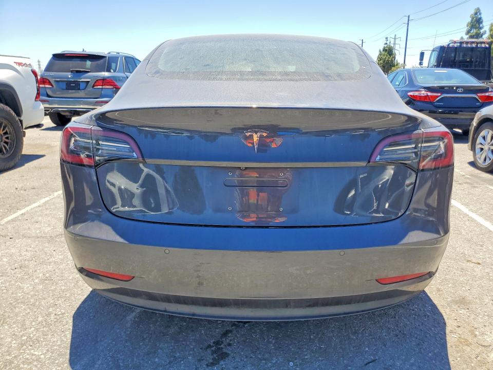 Продажа на аукционе авто 2018 Tesla Model 3, vin: 5YJ3E1EAXJF059176, номер лота: 59743876
