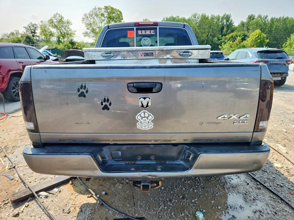 62828686 :رقم المزاد ، 1D7HU18N25J563796 vin ، 2005 Dodge Ram 1500 مزاد بيع