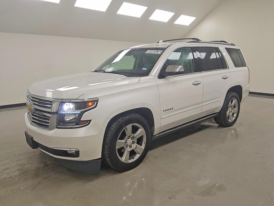 2017 Chevrolet Tahoe მანქანა იყიდება აუქციონზე, vin: 1GNSKCKC6HR320997, აუქციონის ნომერი: 60888526