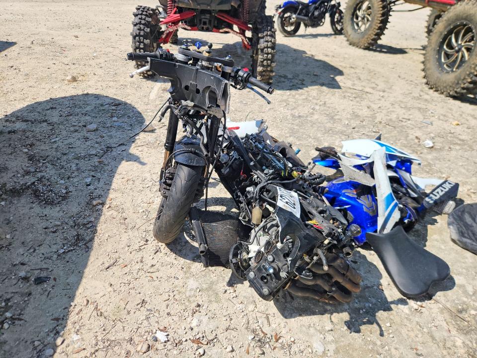 2006 Suzuki Gsx-r750 მანქანა იყიდება აუქციონზე, vin: JS1GR7KA662109959, აუქციონის ნომერი: 62243586